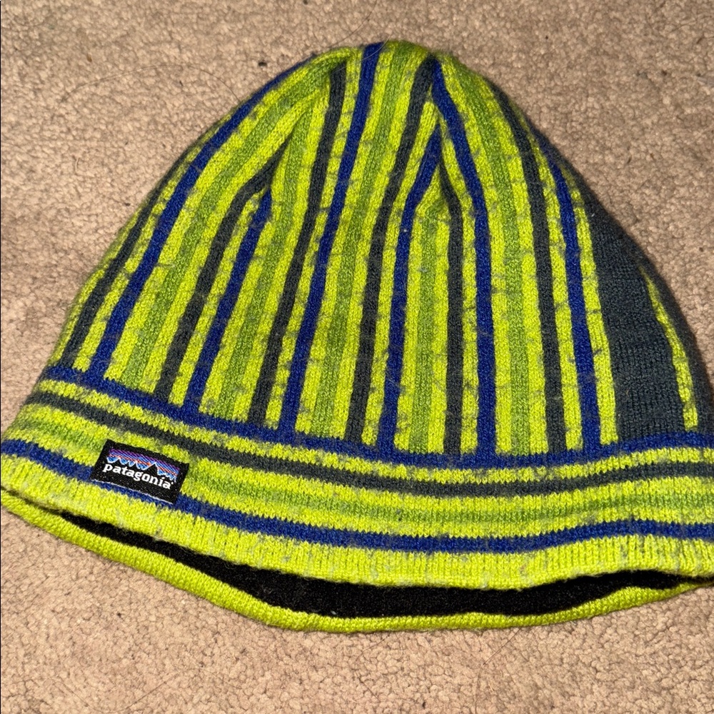 Adult Patagonia Beanie | Pre-loved